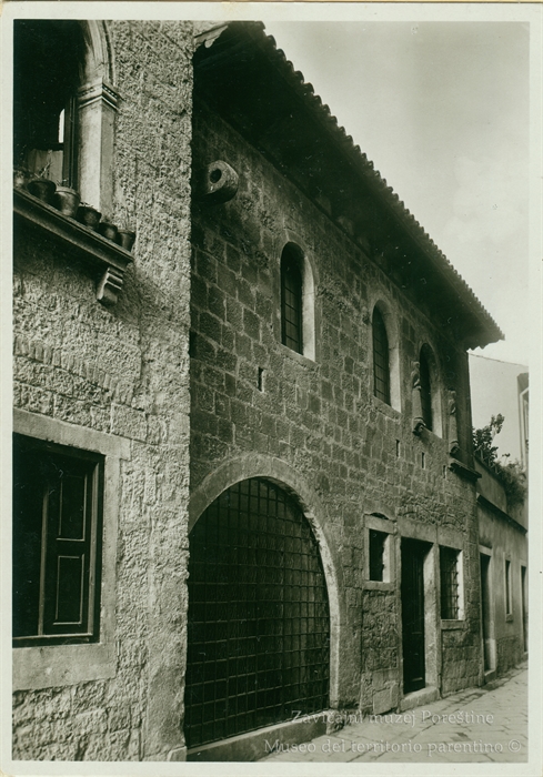 Image description